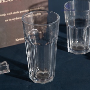 Verres <span class=keywords><strong>à</strong></span> bière octogonaux en <span class=keywords><strong>verre</strong></span> trempé transparent moderne, capacité 150 ml, vente en gros, directement de l'usine OEM - Product Image 1