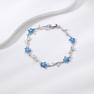 Pulsera Artesanal de Plata con Circonitas Cúbicas Multicolor, Inspirada en la Naturaleza, Hipoalergénica y Resistente al Deslustre - Product Image 5