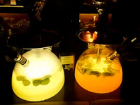 YN Classic Vente en gros Chicha en acrylique à tube simple et double avec lumières LED Parfait pour les bars Utilisation en extérieur.
