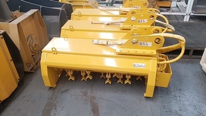 Broyeurs à fléaux montés sur excavatrice avec moteur conçu pour une <span class=keywords><strong>coupe</strong></span> efficace de l'herbe et des arbustes - Product Image 2