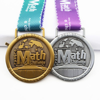 Médaille personnalisée tendance avec des accents de strass pour les compétitions de cheerleading, les batailles de danse, les rencontres de gymnastique