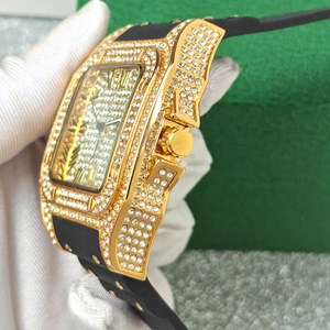 Orologio di Lusso da Uomo con Cinturino in Silicone, Quadrante Romano con Diamanti, Stile Hip Hop Personalizzato di Alta Qualità - Product Image 2