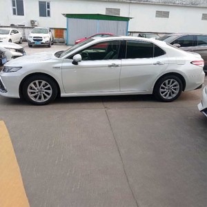 Voiture d'occasion Toyota <span class=keywords><strong>Camry</strong></span> <span class=keywords><strong>2023</strong></span> <span class=keywords><strong>Hybride</strong></span> Électrique 2.5L 178ch L4 Véhicule à Énergie Nouvelle Berline 5 places à bas prix à vendre - Product Image 4