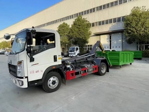 Howo 6 Ruedas Contenedor <span class=keywords><strong>de</strong></span> basura Pick up Camión <span class=keywords><strong>Gancho</strong></span> Brazo Elevador Camión <span class=keywords><strong>de</strong></span> basura - Product Image 3