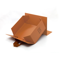 Boîte-cadeau pliable avec poignée orange et logo personnalisé, vente en gros de vêtements, emballage rigide portable de luxe pour vêtements de mode