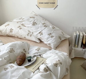 <strong>Teddy</strong> <strong>Duvet</strong> <strong>Cover</strong> / White + Beige - Product Image 1