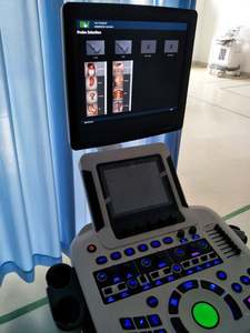 OB dan Gyn Mesin Perlengkapan Ultrasound Doppler Warna Troli dengan <span class=keywords><strong>Probe</strong></span> 4D <span class=keywords><strong>3D</strong></span> untuk Klinik - Product Image 2