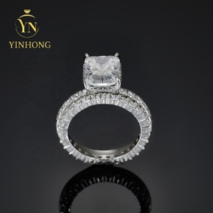 Hete Verkoop Gesimuleerde Diamant Moissanite Ring 925 Sterling Zilver Wit Goud Trouwring Set - Product Image 4