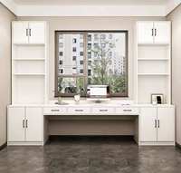 Bureau-bibliothèque sur mesure pour baie vitrée, à montage au sol, intégré, gain de place, tout-en-un, moderne, pour salon et chambre