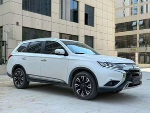 รถยนต์มิตซูบิชิ เอาท์แลนเดอร์มือสองราคาถูก ปี 2020 2021 <span class=keywords><strong>2022</strong></span> 2023 2024 ขายส่งรถ SUV มิตซูบิชิ เอาท์แลนเดอร์มือสองจากญี่ปุ่น - Product Image 3