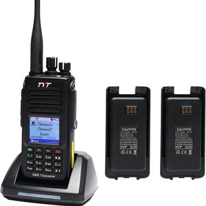 Walkie Talkie Analógico UV390Pro Resistente al Agua, 5W, Doble Banda, Portátil, Transceptor, Resistente al Agua IPx4, Batería de 2500-3000mAh - Product Image 1