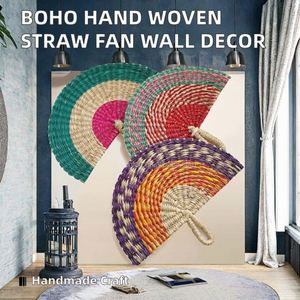 Éventail en bambou traditionnel fait main - Décoration d'intérieur, souvenir pour fête ou usage domestique - Product Image 2