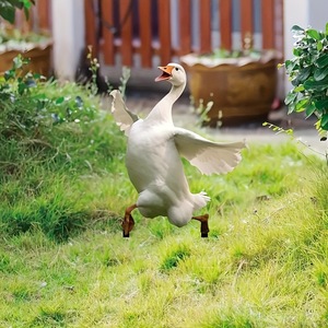 Décoration de jardin, ornement de canard, sculpture animale en résine, figurine décorative d'extérieur pour étangs, cours et jardins - Product Image 1