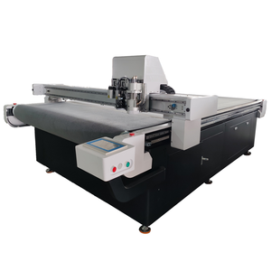 Rongchi hiệu quả dao đu tự động Máy cắt da cho sản xuất giày trong ngành công nghiệp da mới và đã qua sử dụng - Product Image 1