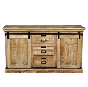 Buffet en bois vintage artisanal avec portes richement sculptées et un grand espace de rangement pour l'intérieur de la salle à manger - Product Image 1