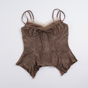 Camisola de encaje marrón para mujer, sexy, estilo retro, con tirantes finos, bajo irregular y detalle de lazo, ideal para el verano y salidas nocturnas. - Product Image 6