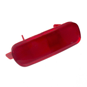 Reflector Trasero 33555-S9A-003 Rectangular Autoadhesivo Rojo Plano para Iluminación de Vehículos - Product Image 5