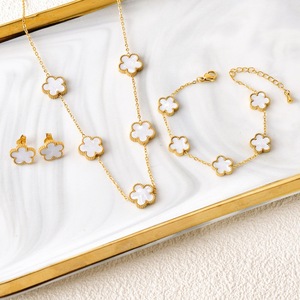 Luxury Designer 4 Leaf Clover Bracelet Necklace Earrings Jewelry Stainless Steel Pvd Plating <strong>Gold</strong> Four Leaf Clover Jewelry <strong>Set</strong> - Product Image 1