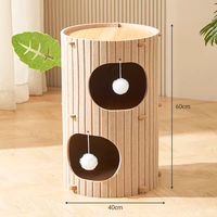 Grand arbre à chat cylindrique écologique en sisal, tour à 3 niveaux avec griffoir et jouet suspendu en carton