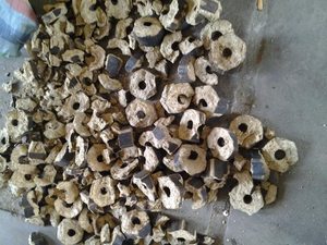 Polvo Crudo de Cáscara de Arroz, Amarillo Natural, 100% Seco, para Uso en Granjas de Cerdos, Caballos y Ganado, Horticultura, Jardinería, Cultivo, Vietnam - Product Image 2