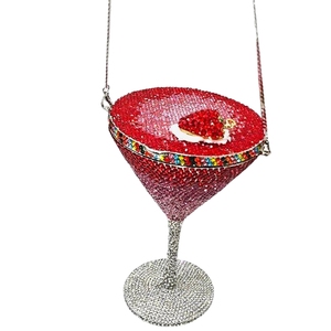 Bolso de mano con diamantes de imitación de fresa para mujer, elegante bolso de noche con cristales brillantes para fiestas y salidas nocturnas - Product Image 5