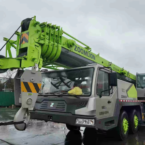 ZoomLion ZTC550V 43m Telescopic Boom Lift Mobile <span class=keywords><strong>Crane</strong></span> Truck Bekas Tahun 2023 Mesin Efisiensi Tinggi Garansi 6 Bulan 25-80 Ton - Product Image 1