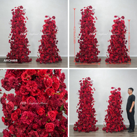 DKB Vente en gros de fleurs artificielles en soie pour mariage, fleurs artificielles personnalisées pour arche, arche de fleurs rouges en forme de corne pour la décoration de mariage