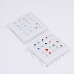 20 Pièces Piercings de Nez en Strass Blancs Couleurs Assorties, Type Os de Nez à Bout Rond, Bijoux en Boîte, Vente en Gros 22G - Product Image 2
