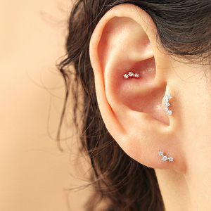 ROXI - Aretes de Plata de Ley 925 con Tres Diamantes CZ, Joyería para Mujer - Product Image 3