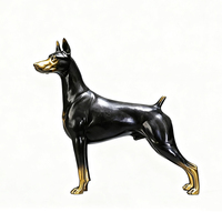 Sculpture de Doberman en bronze sculpté de style nordique moderne, artisanat métallique, ornement d'entrée, statue