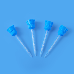 Embouts dentaires de mélange en <span class=keywords><strong>silicone</strong></span> bleu 1:1 embouts dentaires jetables de laboratoire pour le matériau d'impression <span class=keywords><strong>Tube</strong></span> de tête de mélange de transport en caoutchouc