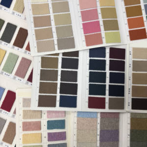 Abito da Uomo Moderno Urban Silhouette, Vestibilità Slim, Giacca Esecutiva di Media Lunghezza con Cintura - Product Image 5