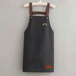 Tablier de cuisine unisexe imperméable et confortable à bretelles croisées, en PVC imprimé, avec logo personnalisé – Offre Spéciale - Product Image 5