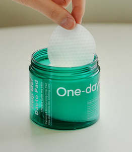 HELP ME DACTO PAD Tampon Nettoyant Exfoliant pour le Visage, Tampon Tonifiant pour le Soin des Pores, Traitement de l'Acné, Contrôle du Sébum - Product Image 1