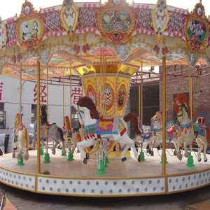 Chevaux de carrousel électriques haut de gamme, manège extérieur pour enfants et adultes, vente en gros disponible - Product Image 4