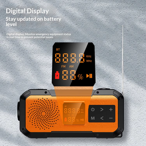 วิทยุฉุกเฉินอเนกประสงค์ พร้อมฟังก์ชั่นชาร์จโทรศัพท์มือถือ ไฟฉาย สัญญาณเตือนภัย SOS ไฟ LED - เครื่องใช้ไฟฟ้าสำหรับผู้บริโภค - Product Image 6