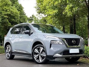 <span class=keywords><strong>Nissan</strong></span> Rogue 2021 VC-Turbo300 Limited, Telecamera a 360°, 4x4, Basso Chilometraggio, Ottime Condizioni, Aria Condizionata Perfetta, Accesso Senza Chiave, Sedili Elettrici, Tetto Apribile, Come Nuovo - Product Image 3