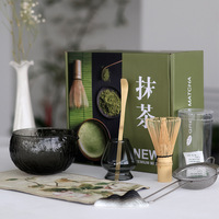 Ensemble de thé en bambou traditionnel chinois fait à la main comprend un bol en verre porte-fouet cuillère en cristal