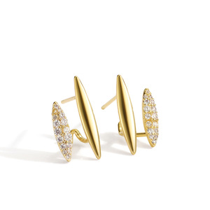 2024 Trendy Minimalist <b>Moon</b> Double Line Crystal Stud <b>Earrings</b> 14k Gold Plate Geometric Design Zircon Main Brass Unisex - Product Image 5