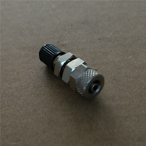 Vernickelte Messing 90-Grad-Winkelventile 1/4'' Ablassventile Push-to-Connect Schrader-Ventil USA 6mm 4mm Aufblasventil <span class=keywords><strong>AIV</strong></span> - Product Image 3