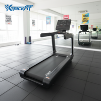 Tapis roulant commercial Bickfit V10, moteur électrique ABS 3-7HP, inclinaison manuelle, écran LED et utilisation en salle de sport, vitesse 15-20 km/h