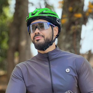 KAPVOE Cycling Sunglasses Photochromic Anti-Fog Windproof Polarized Full Rim <b>Adjustable</b> <b>Strap</b> Outdoor Sports Eyewear - Product Image 1
