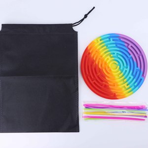 Tablero de actividades sensoriales de silicona, juguete para aliviar el estrés para niños, unisex, 14 cm de diámetro, diseño de laberinto arcoíris - Product Image 1