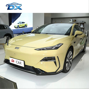 Geely Galaxy E8 1.5T 115KM Véhicule Électrique Rapide Haut de Gamme 5 Places Yinhe E8 Berline à Énergie Nouvelle Voitures d'Occasion 4x4 <span class=keywords><strong>Vente</strong></span> à Prix Réduit - Product Image 2
