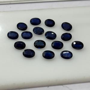 Tratamiento de difusión de zafiro azul natural de excelente calidad Piedras calibradas de corte ovalado Zafiros azules sueltos - Product Image 1