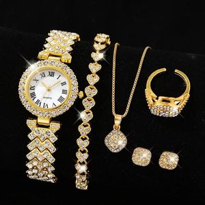 Montre à quartz de luxe pour femme la plus vendue avec ensemble de bijoux en strass, boucles d'oreilles, collier et affichage du cadran personnalisables - Product Image 1