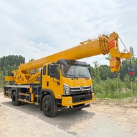 Grue télescopique hydraulique de boom d'automobile grue de voiture de 12 tonnes avec le châssis hydraulique du treuil DONGFENG