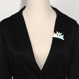 Dessin animé coréen mignon chiot <span class=keywords><strong>Image</strong></span> bleu damier strass <span class=keywords><strong>fleur</strong></span> visage souriant Animal acrylique chien broche pour <span class=keywords><strong>l</strong></span>'<span class=keywords><strong>amitié</strong></span> - Product Image 6