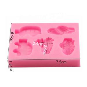 Stampo in Silicone per Decorazione <span class=keywords><strong>Torte</strong></span> e Fondente, Forma Rettangolare 3D, 5 Diversi Motivi, Varie Dimensioni, Design Auto Cosmiche - Product Image 2