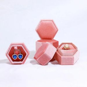 กล่องใส่เครื่องประดับรูปหกเหลี่ยมราคาส่ง กล่องบรรจุภัณฑ์กำมะหยี่ขนาดเล็ก กล่องใส่แหวนแต่งงาน กล่องของขวัญ - Product Image 4